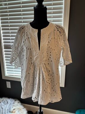 Tuckernuck White Eyelet Split-Neck Peplum Blouse